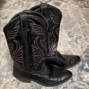 Laredo Cowboy/Western Boots w/ Red/Pink Stitching